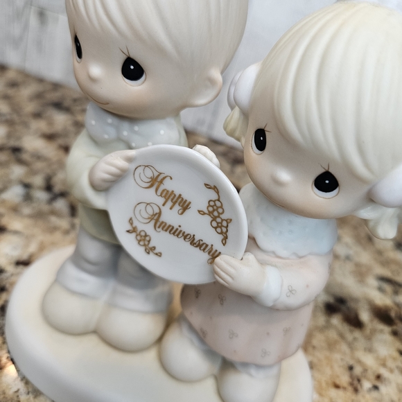 Precious Moments Happy Anniversary God Bless Our Years Together w/So Much Love - Picture 11 of 14